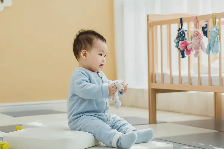 嬰兒面部經(jīng)常長(zhǎng)濕疹能靠自己自愈嗎(圖1)