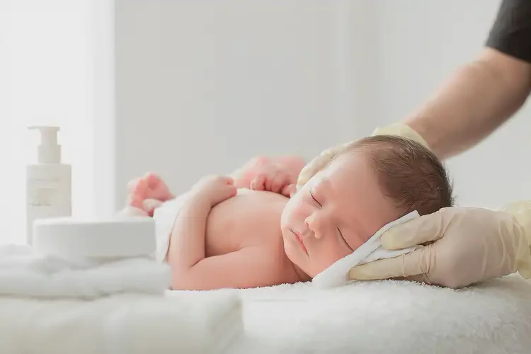 宝宝屁股上起湿疹不管它会自己自愈吗(图3)