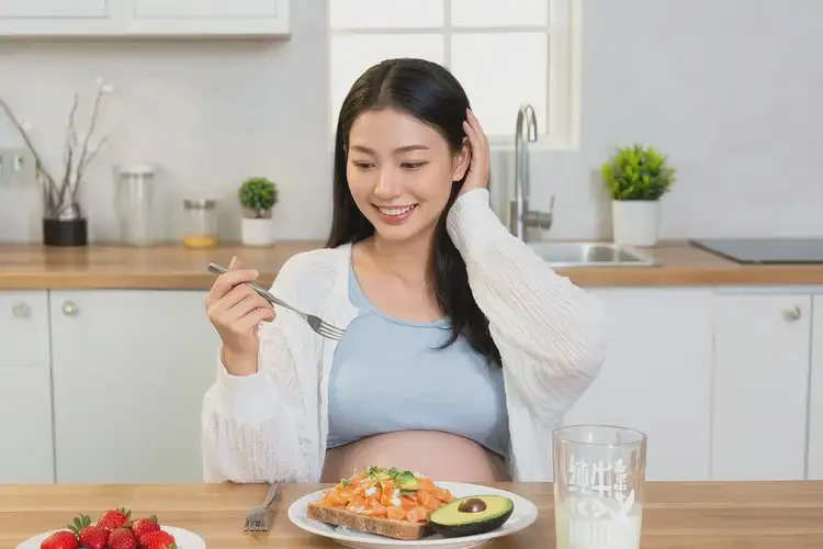 哺乳期媽媽手臂偶爾起濕疹能不能徹底自愈(圖2)