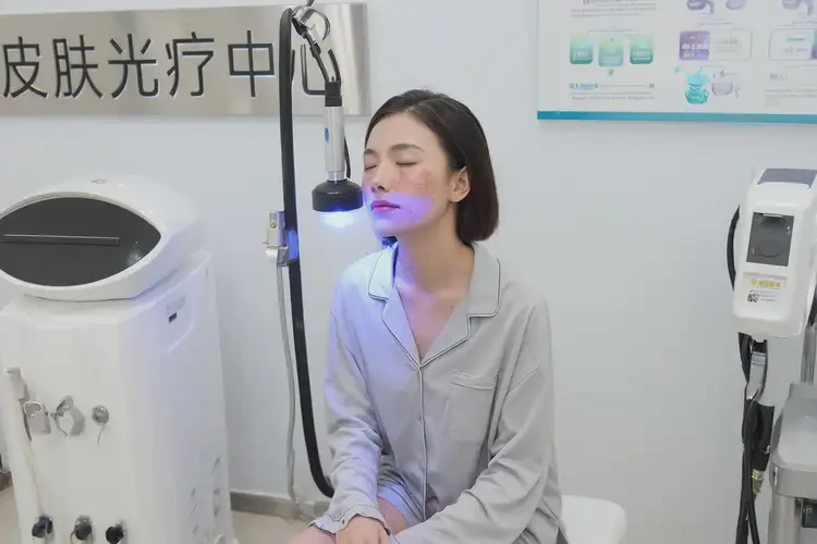 女人面部有濕疹可以徹底自愈嗎(圖2)