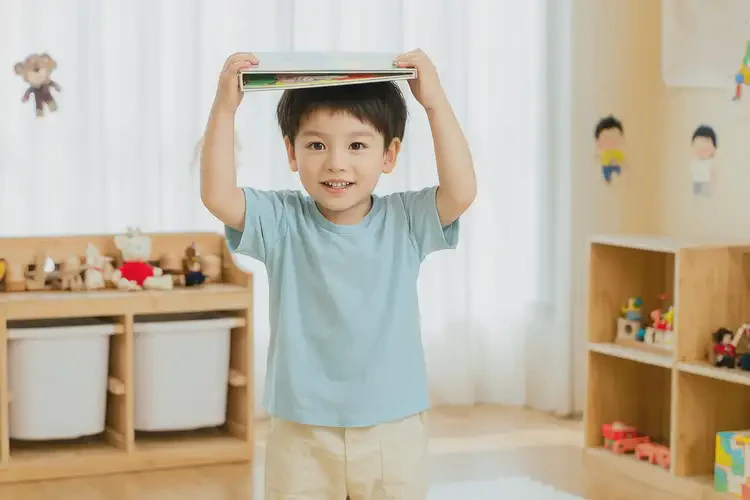 兒童手臂容易起濕疹不管它會自己好嗎(圖1)