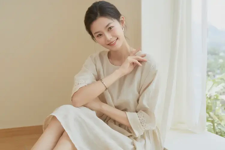 女性脖子上容易起濕疹可以徹底自愈嗎(圖1)