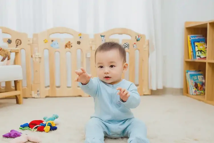 宝宝大腿容易起湿疹能够彻底治愈吗(图1)