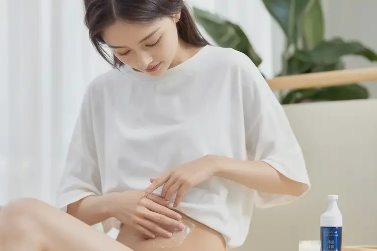 女生肚子經(jīng)常長(zhǎng)濕疹不管它會(huì)自己痊愈嗎(圖2)