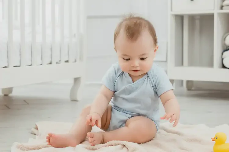 寶寶屁股上經(jīng)常起濕疹能靠自己自愈嗎(圖1)