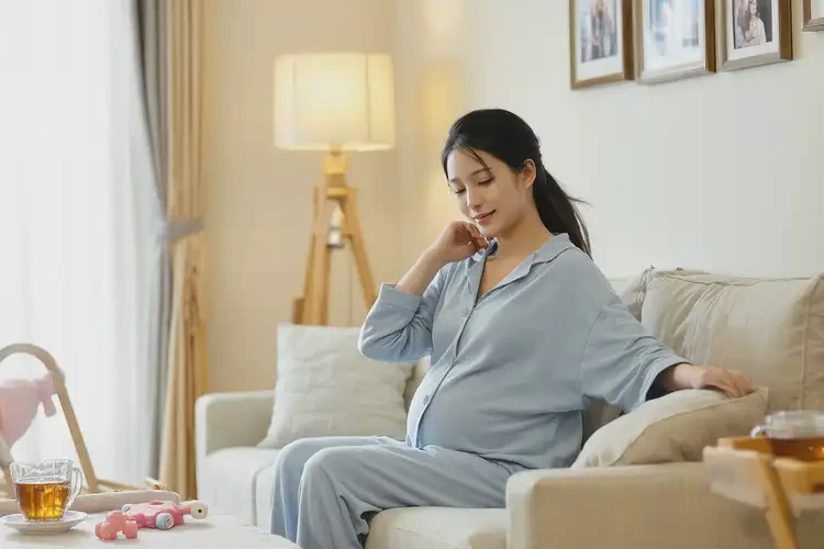 哺乳期媽媽脖子容易起濕疹可以徹底自愈嗎(圖3)