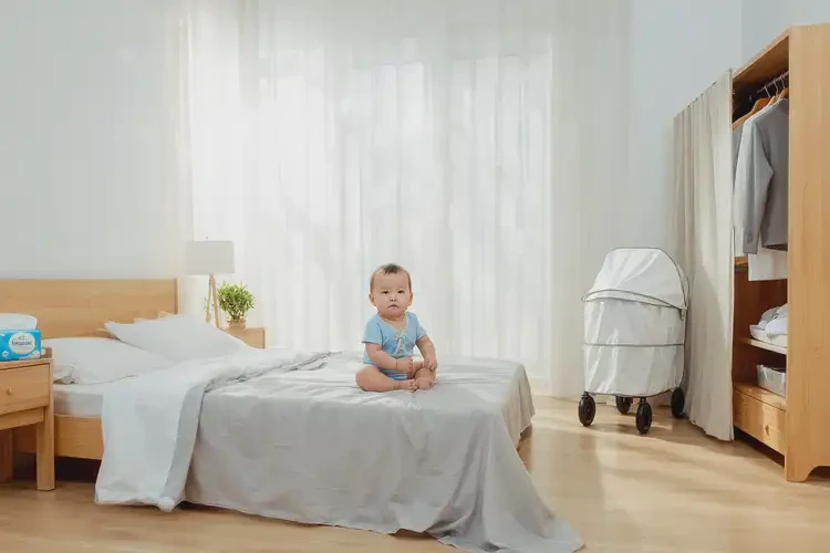 嬰兒身上出現(xiàn)濕疹可以徹底自愈嗎(圖1)