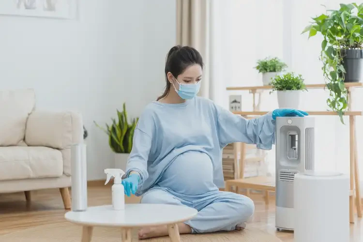 孕婦肚子出現(xiàn)濕疹不管它會(huì)自己自愈嗎(圖1)