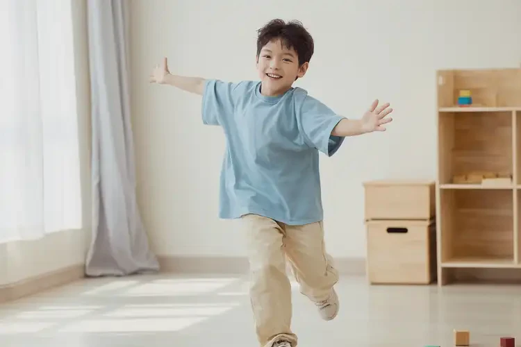 小學(xué)生屁股上經(jīng)常長濕疹不管它會(huì)自己好嗎(圖1)