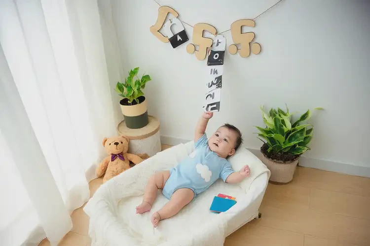 新生兒腳上長濕疹可以徹底自愈嗎(圖1)