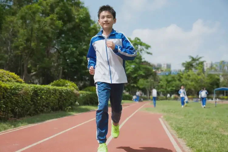 中學(xué)生腳上有濕疹能靠自己自愈嗎(圖1)