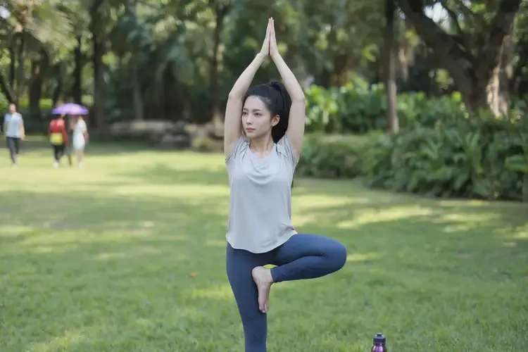 女人全身容易起湿疹能不能彻底自愈(图1)