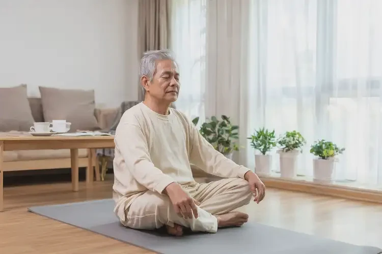 高齡老人全身容易長濕疹能徹底自愈嗎(圖1)