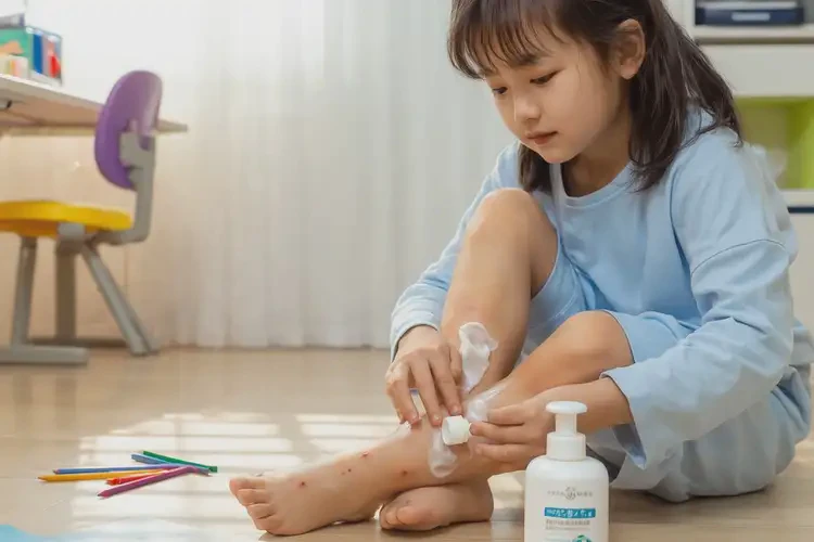 小学生小腿出湿疹能彻底自愈吗(图2)