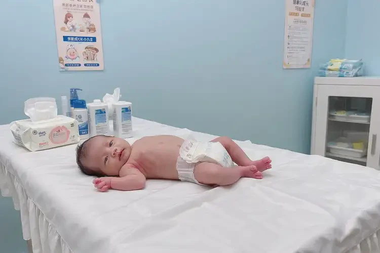 婴儿肛周经常长湿疹可以彻底自愈吗(图1)