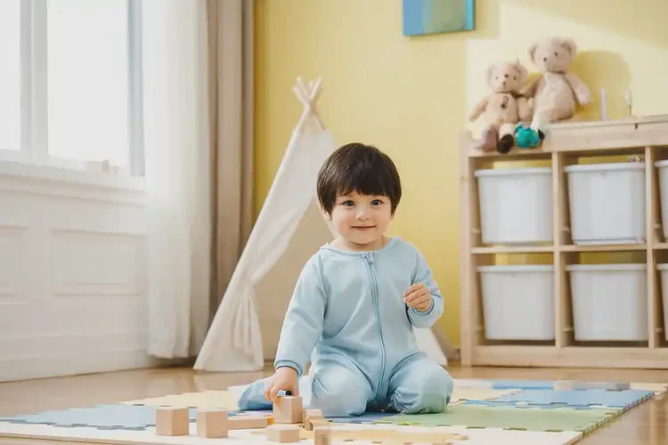 少兒腳上經(jīng)常長濕疹可以徹底自愈嗎(圖1)