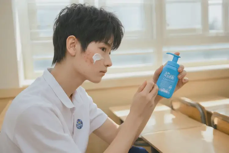 中學(xué)生臉上有濕疹可不可以徹底自愈(圖3)