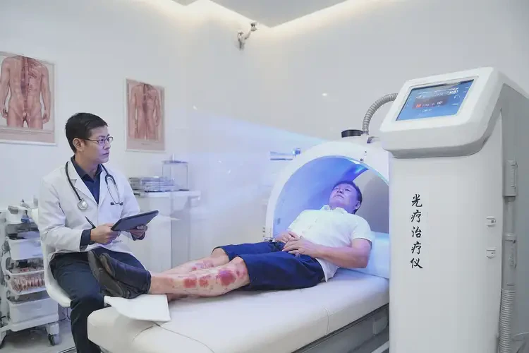 青年人小腿上容易起濕疹能不能徹底自愈(圖1)