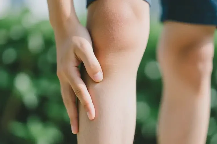 青少年小腿上容易長濕疹可不可以徹底自愈(圖1)