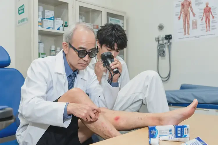 大學生小腿經(jīng)常長濕疹可以徹底自愈嗎(圖3)