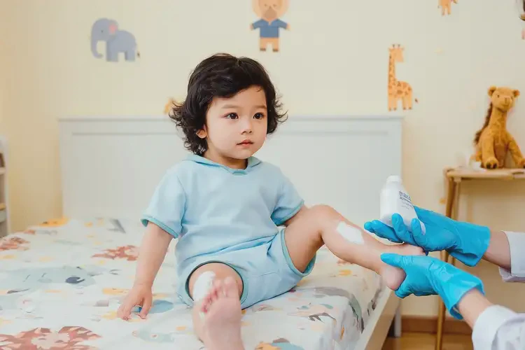 幼兒小腿偶爾起濕疹能徹底自愈嗎(圖2)