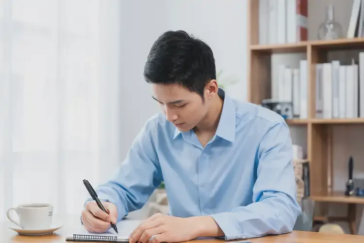 青年人四肢經(jīng)常長濕疹能不能徹底自愈(圖2)