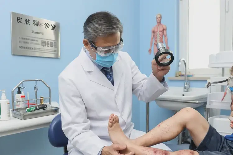 小孩腳上有濕疹可不可以徹底自愈(圖1)