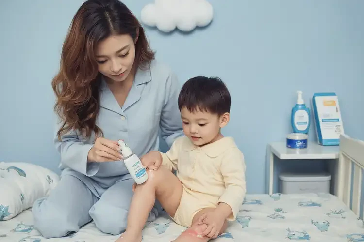 幼兒大腿出濕疹不管它會(huì)自己痊愈嗎(圖3)