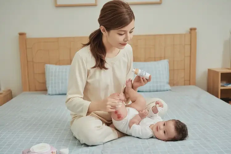 寶寶大腿上容易起濕疹能徹底自愈嗎(圖3)