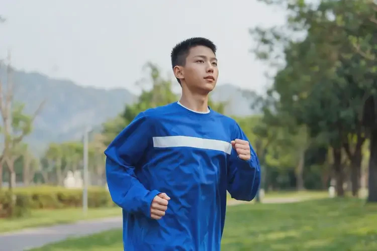 中學生小腿起濕疹能不能徹底自愈(圖1)