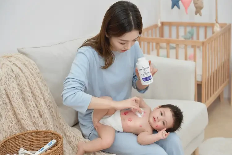 婴儿肚子上有湿疹能够彻底治愈吗(图2)