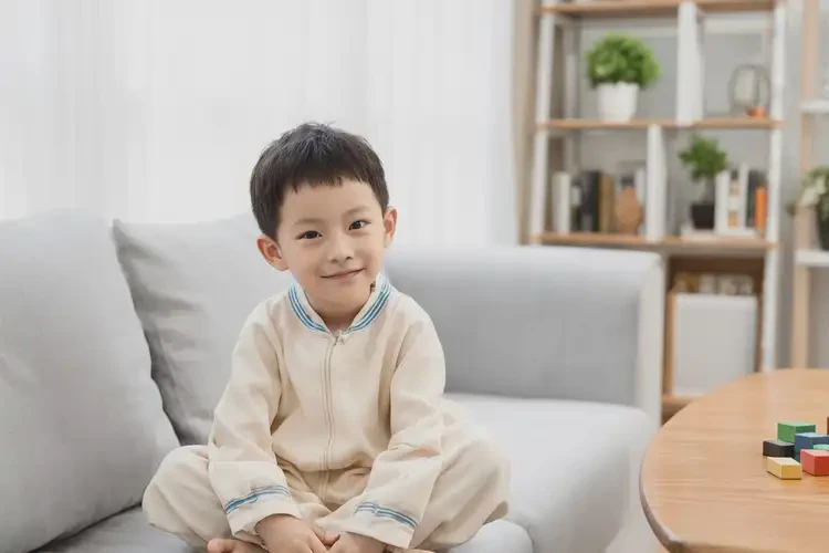 小兒手臂經(jīng)常起濕疹可以徹底自愈嗎(圖1)