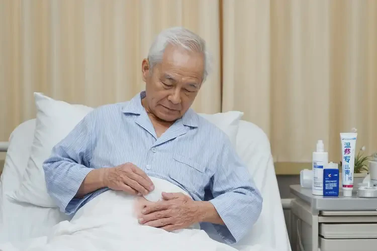 老年人肚子偶爾長濕疹可不可以徹底自愈(圖3)