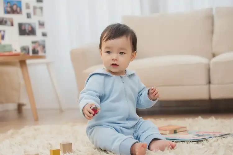 宝宝面部容易起湿疹不管它会自己痊愈吗(图1)