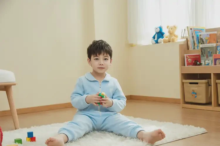 兒童大腿上偶爾長濕疹能徹底自愈嗎(圖2)