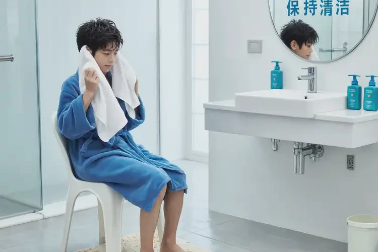 青少年肛周偶爾起濕疹能夠徹底治愈嗎(圖1)