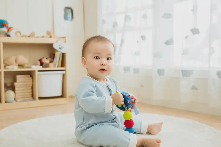 嬰兒臉上偶爾長(zhǎng)濕疹不管它會(huì)自己好嗎(圖1)