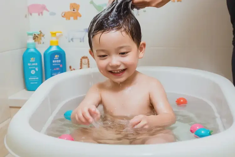 幼兒大腿上起濕疹不管它會自己痊愈嗎(圖2)