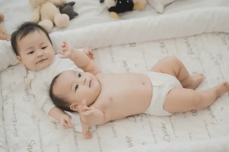 幼兒肚子上出現(xiàn)濕疹能不能徹底自愈(圖1)