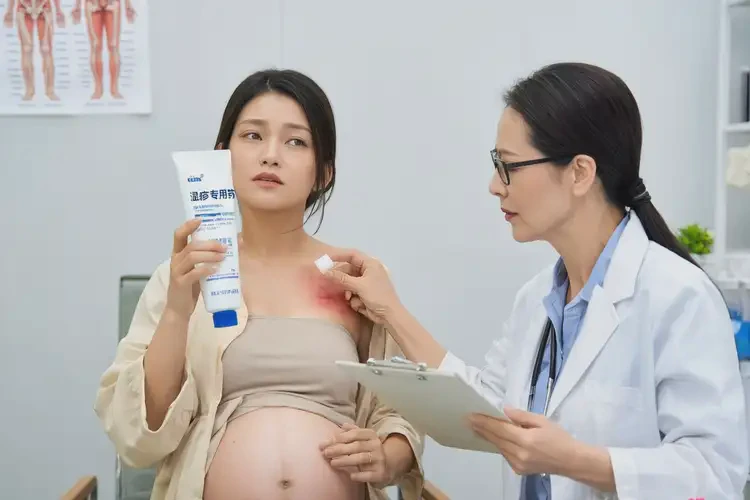 哺乳期媽媽脖子上經(jīng)常起濕疹可不可以徹底自愈(圖4)