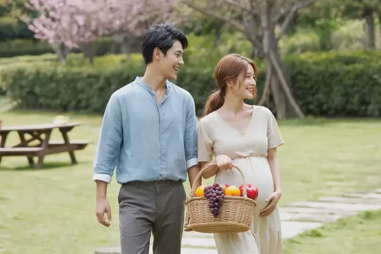 懷孕二個(gè)多月吃葡萄可以嗎