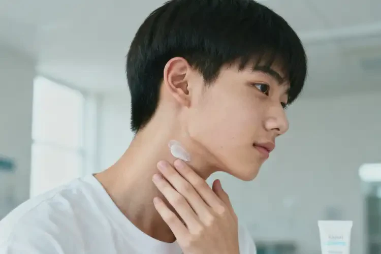 大學(xué)生脖子出濕疹能徹底自愈嗎(圖2)