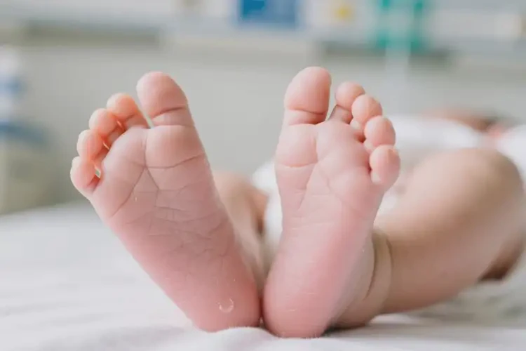 新生兒腳上出濕疹可不可以徹底自愈(圖4)