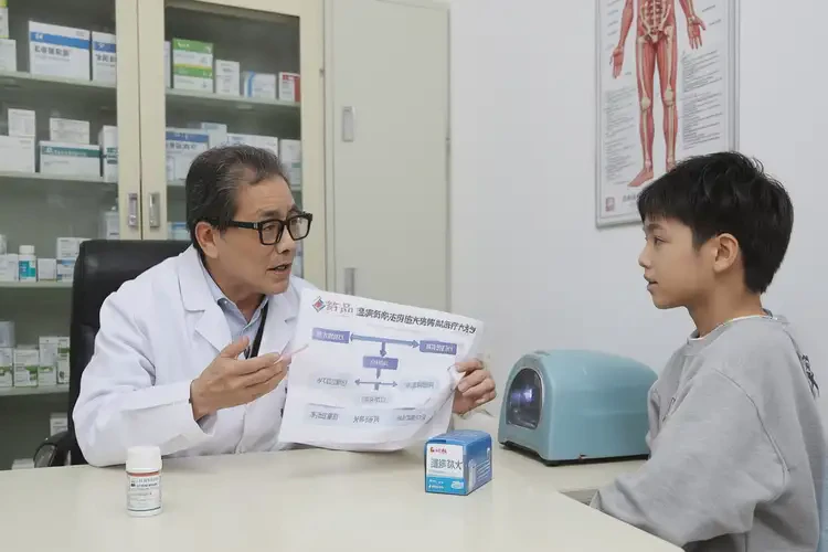 青少年手上偶爾長(zhǎng)濕疹能不能徹底自愈(圖2)