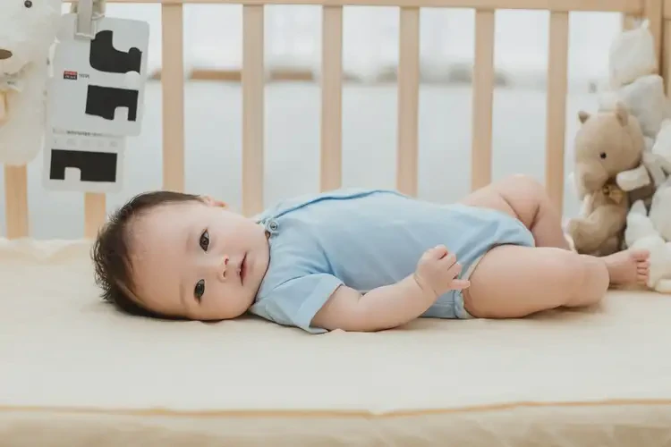 嬰幼兒脖子上偶爾起濕疹能夠徹底治愈嗎(圖2)