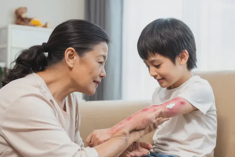 孩子手臂經(jīng)常起濕疹可不可以徹底自愈(圖3)