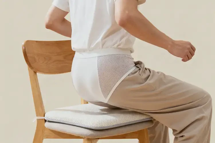 青年人屁股容易起濕疹可以徹底自愈嗎(圖2)