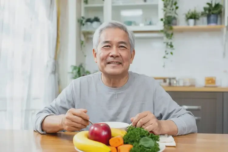 老年人肚子上經(jīng)常長濕疹可以徹底自愈嗎(圖1)