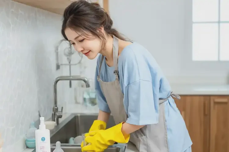 哺乳期媽媽手上長濕疹能徹底自愈嗎(圖3)