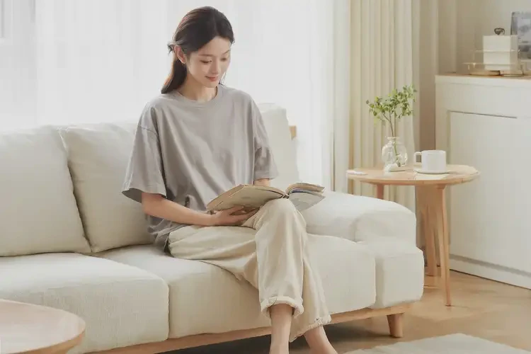 女性小腿經(jīng)常長(zhǎng)濕疹能徹底自愈嗎(圖1)